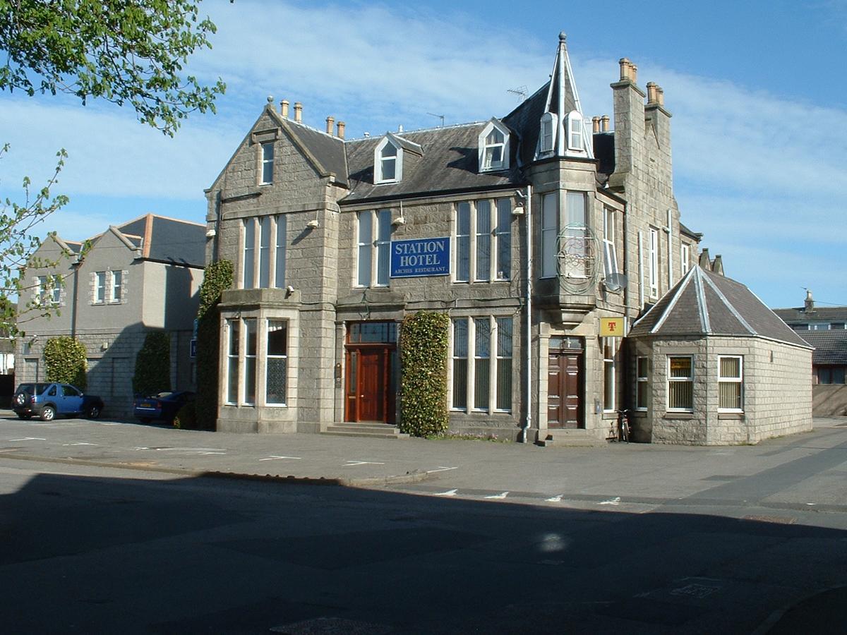 Ellon Station Hotel מראה חיצוני תמונה