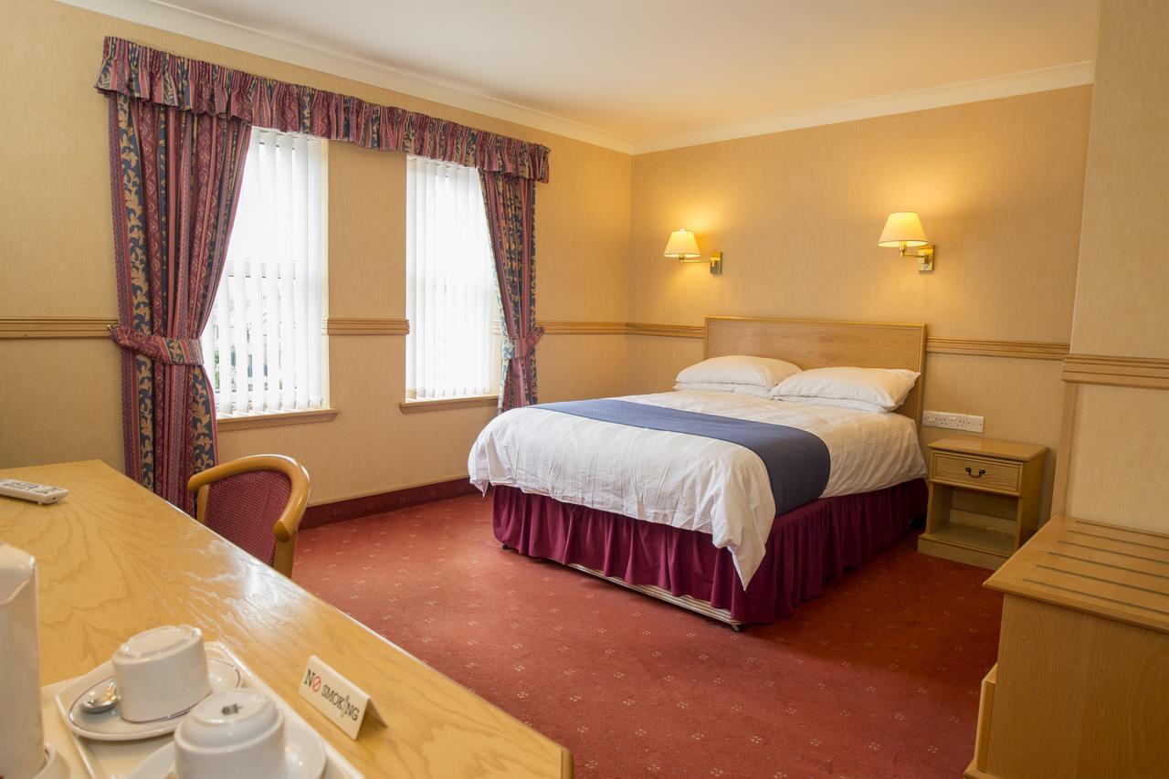 Ellon Station Hotel מראה חיצוני תמונה