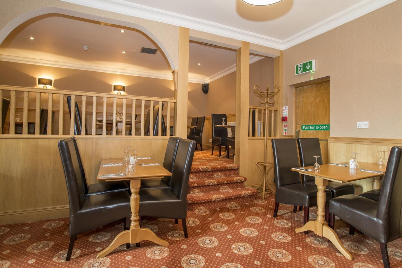 Ellon Station Hotel מראה חיצוני תמונה